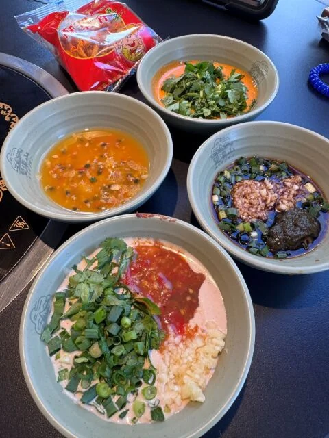 雲南　キノコ鍋　望滇山