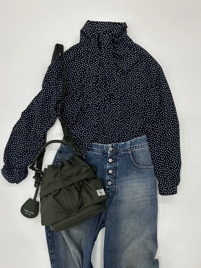 M7days 【とろみ素材】エレガントドット柄ボウタイブラウス