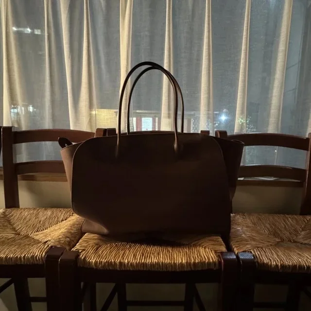 2025年秋冬“今季の相棒”バッグ&シューズ!美女組のリアルバイとコーデ術_1_5