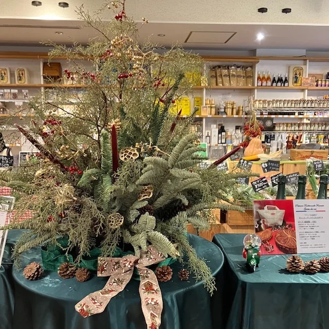 2025 食べ納め＆遊び納め【neel 中目黒】の絶品クレープと【リンツ】の嬉しいギフト_1_9