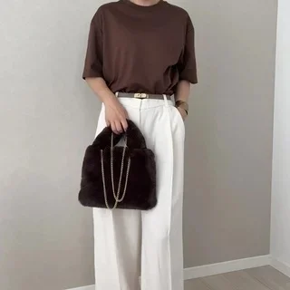 残暑でも秋を先取り！ カラー・小物・素材でつくる「晩夏→初秋コーデ」【40代ファッション】_1_15-1