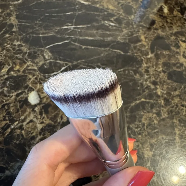 40代こそ“艶肌”が正解！ちょい足しで作る多幸感ベースメイク_1_5-3