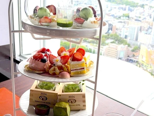 すべてスイーツの３段スタンド