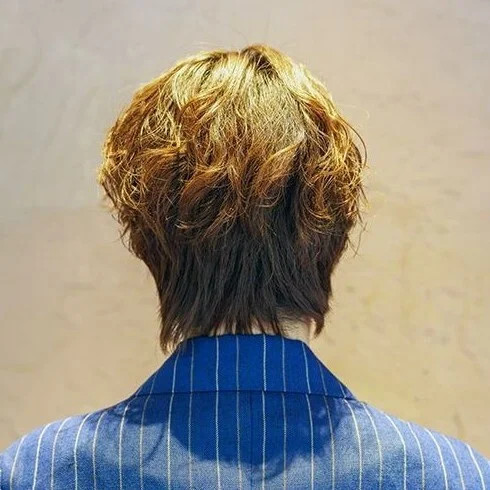 ショート×パーマで抜け感のあるヘアスタイルに【40代のショートヘア】_1_3