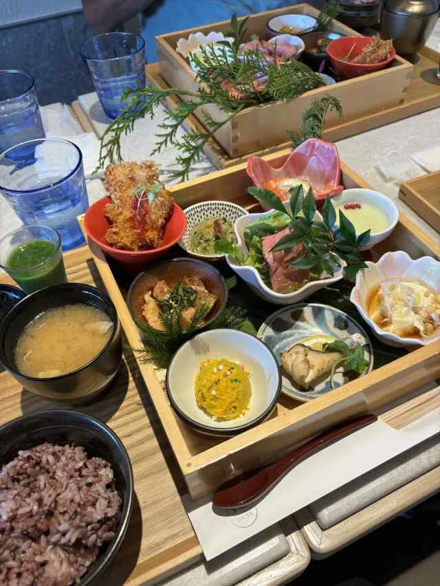 2025年最高だった“食＆旅”BEST３！ラン活帰省に話題の焼肉など...♡_1_11-1