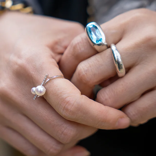 40代きれいめファション　　マリソル美女組　集英社　40代ファッションコーディネート アラフィフ若見えコーデ　エレンディークのコーディネート　シャネルマトラッセ　女子会コーデ