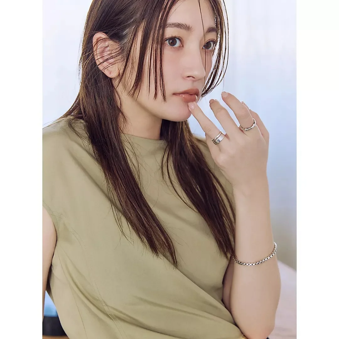 M7days 【高園あずささんコラボ】フィブリルTブラウス