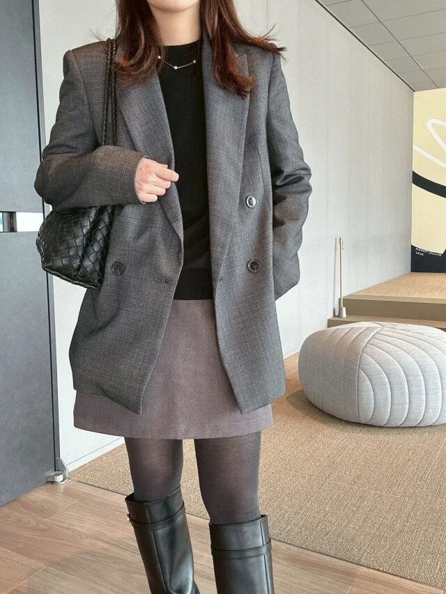 大人のミニ丈コーデ