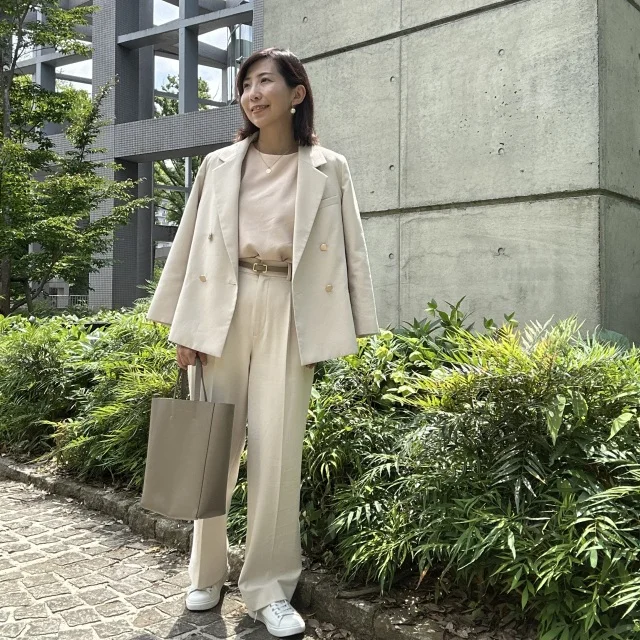 【スニーカー】やっと出会えた!大人の通勤に似合うシンプル&洗練レザースニーカー_1_2