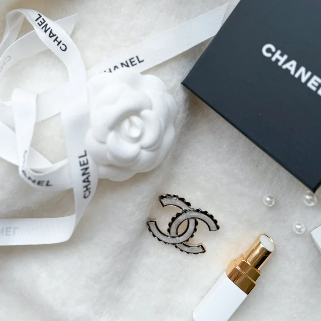 CHANELブローチの写真