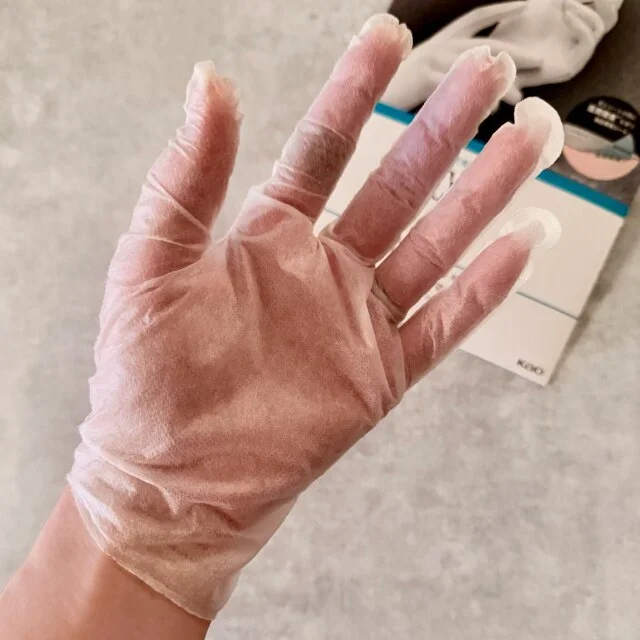 北京の乾燥は「斜め上」！一時帰国で爆買いした、キュレルの“塗るより効く「ハンドケアマスク」_1_3