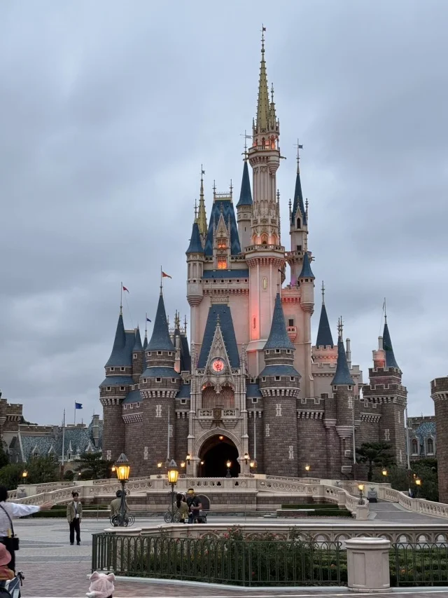 やっぱりディズニーランドは“夢の国”_1_4-1