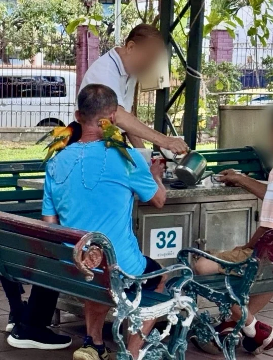 バンコク　ルンピニー公園