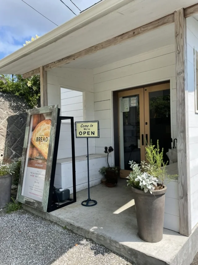 【葉山ランチ】ベーカリーカフェ”HAYAMA BREAD Club”でご褒美ランチ_1_2