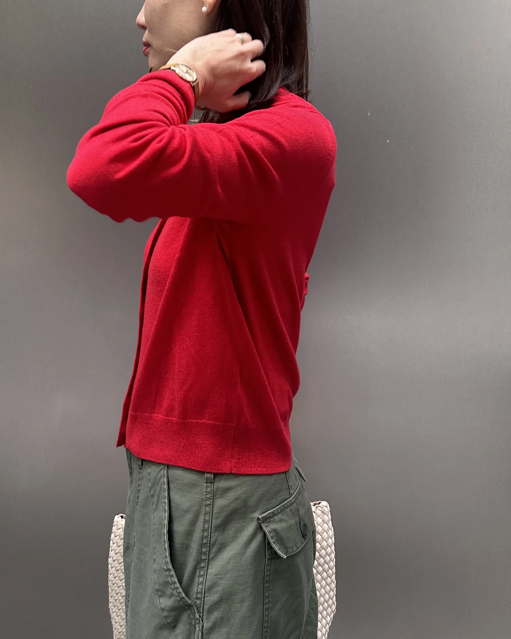 フェイクポケットつきカーディガン