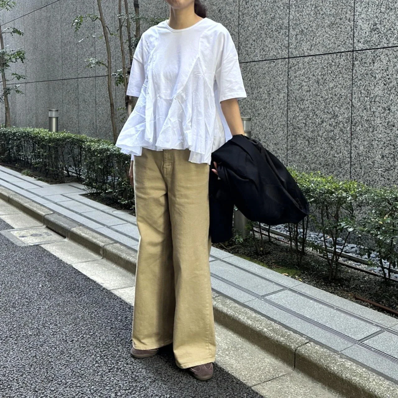 大人気！ チノパンツ感覚ではけるベージュデニム【Marisolスタッフの自腹買い】