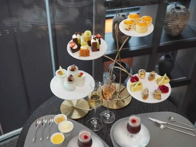 こだわりのティースタンド