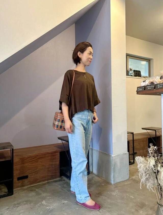 秋まで使える七分丈「Tシャツ」とブラウン「セットアップ」カフェ巡りの日_1_13