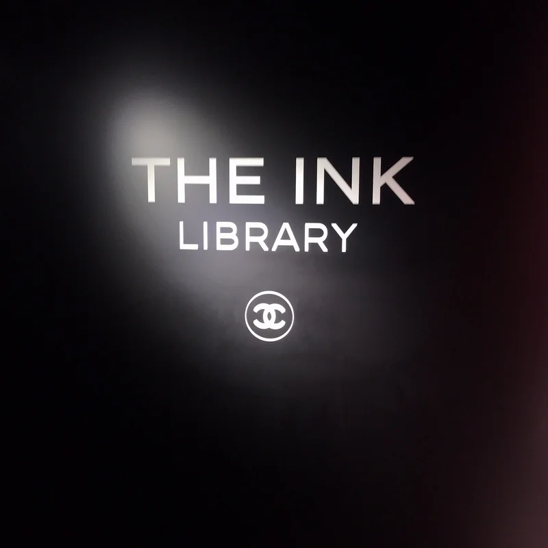 シャネルのポップアップ、THE INK LIBRARY
