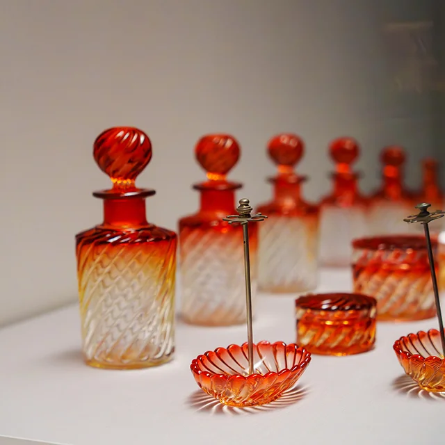 箱根　POLA美術館　大人女子旅　クロード・モネ　小田急ロマンスカー　工芸と化粧セット