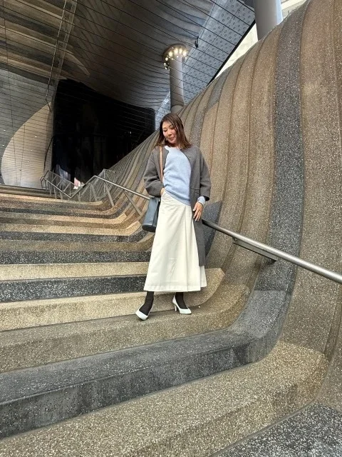 冬服をアップデート！大人のための「きれい色コーデ」_1_7