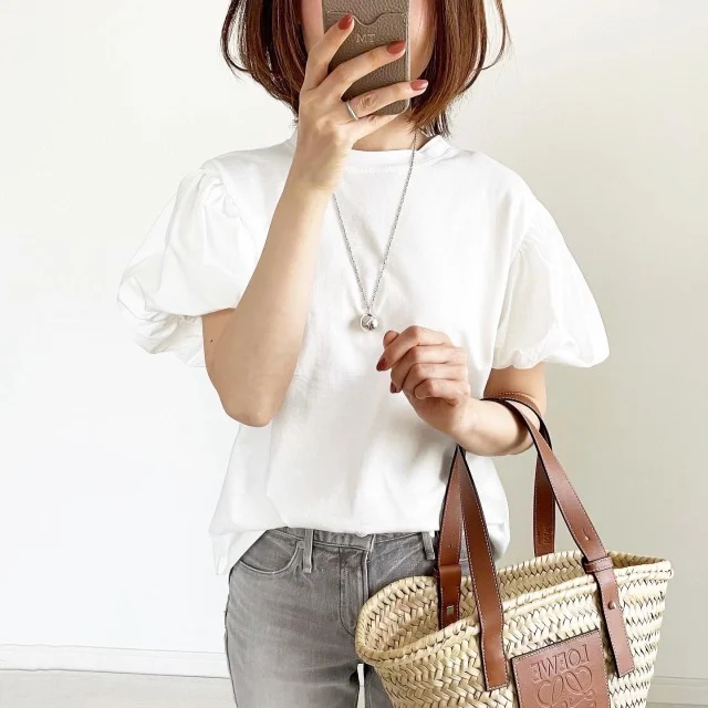 ZARA』サマ見えパフスリーブTシャツ【tomomiyuコーデ】 | ファッション