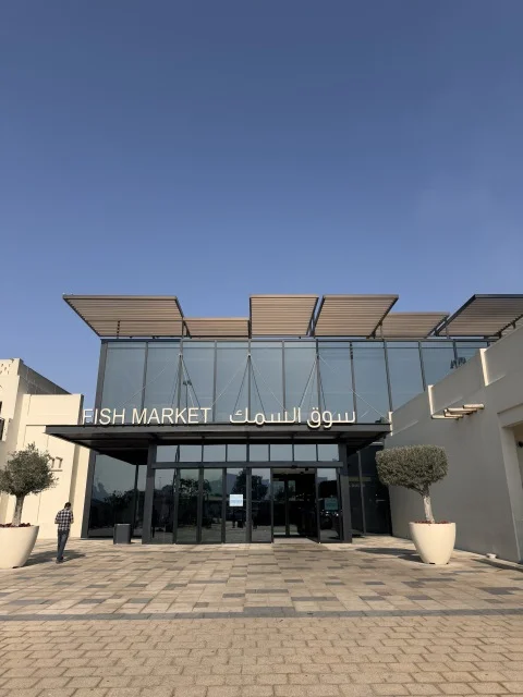 アブダビ 魚市場