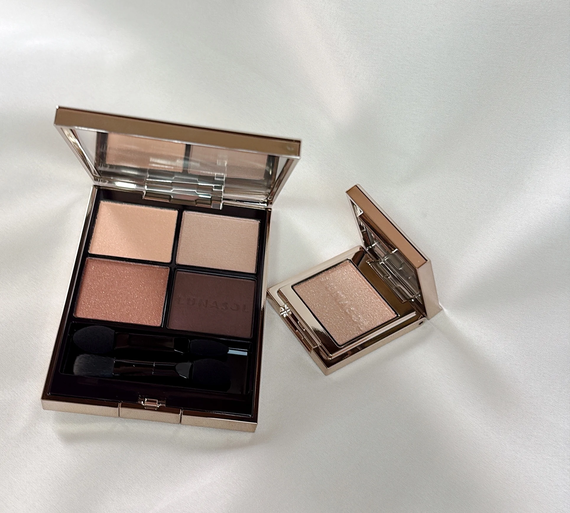 2026年春新色　LUNASOL　ルナソル アイカラーレーション N　17 ネオデプス　ルナソル モノアイカラーレーション 　13 ムーンリット シマー