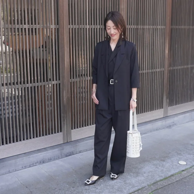【卒入学式コーデ】買い足さない選択で迎えたハレの日！黒オールインワンを着回し_1_4