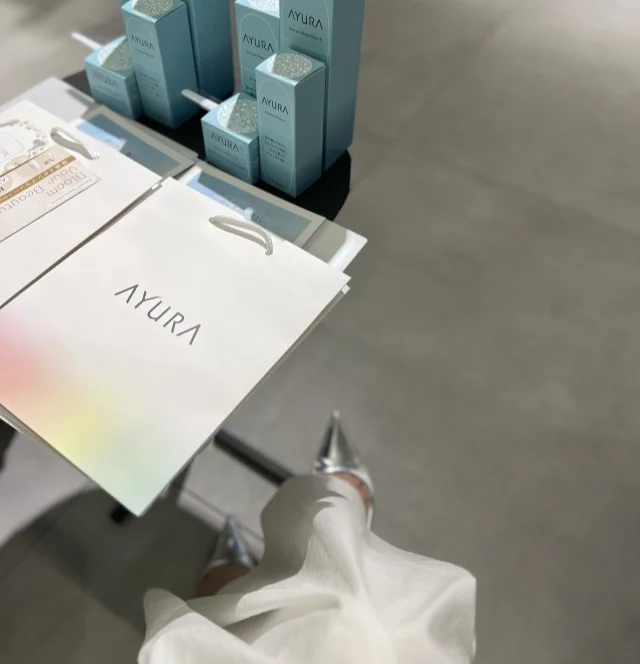 【AYURA】大人のゆらぎに向き合う、芽吹きのスキンケア。_1_2