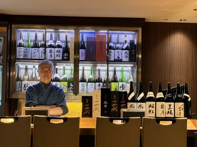 大人女子の隠れ家『頑固おやじ』で、名物“箱ウニ”と極上の日本酒に酔いしれる夜_1_3-1