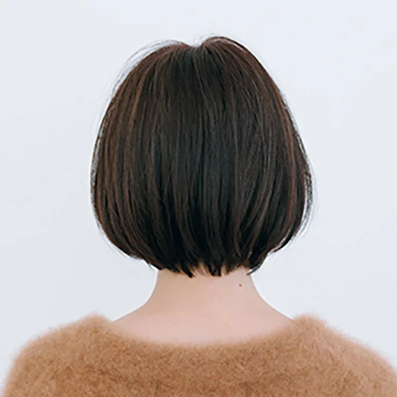 後ろから見た40代に似合う髪型　ヘアスタイル人気ランキング３位