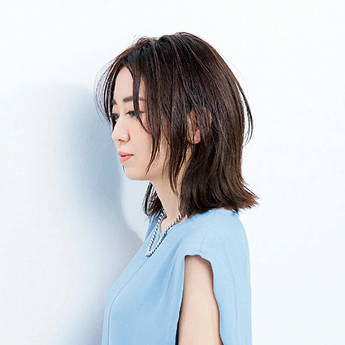サイドから見た 人気ヘアスタイル8位の髪型