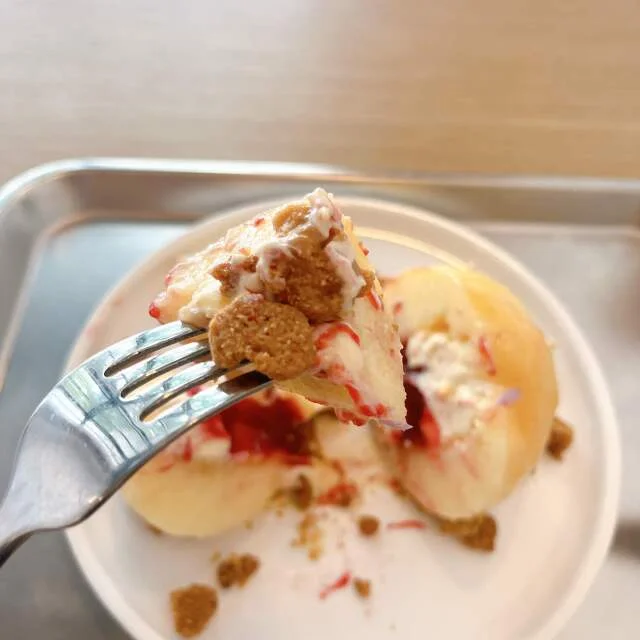 The Pastry & Co. Peach桃