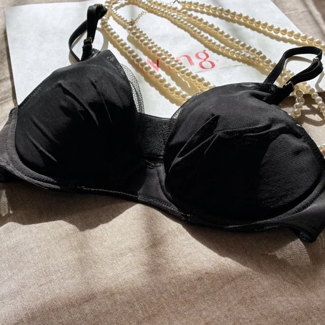 自己肯定感UP！ シンプルコーデに自信がもてる、40代のブラ選び_1_2