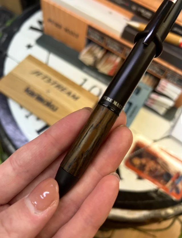 大人の手元に、静かな贅沢を_1_2