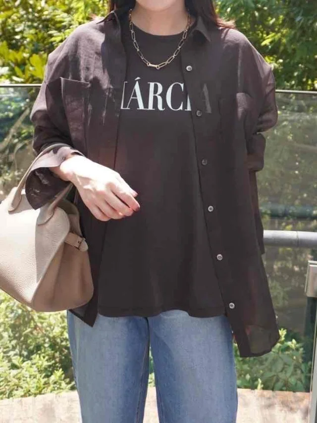"MARCIA"ヘムラウンドロゴプリントT-shirt
