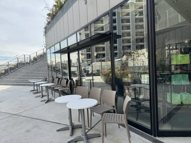 【駅近なのにテラス席あり！】WOODBERRY COFFEE駒沢店でゆったりティータイム_1_2-2