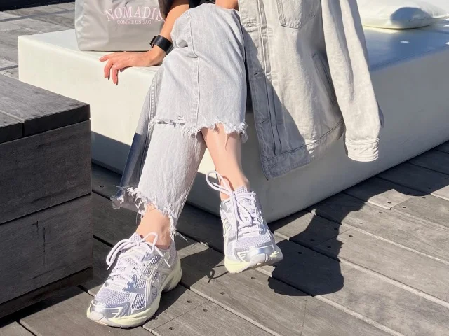 【冬デニム】upper hights×uncrave コラボGジャンが主役の海辺の休日スタイル_1_3
