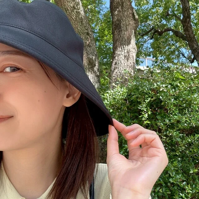 絶対焼けたくないアラフォーの紫外線対策!サンバリア100の日傘と美女組買いしたUVカット帽子_1_11