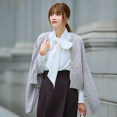 【40代の「シャツ・ブラウス」人気ランキング】トレンドのボウタイブラウスに注目！｜2026冬ファッション