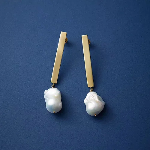 マージ　バロックパールスティックイヤリング