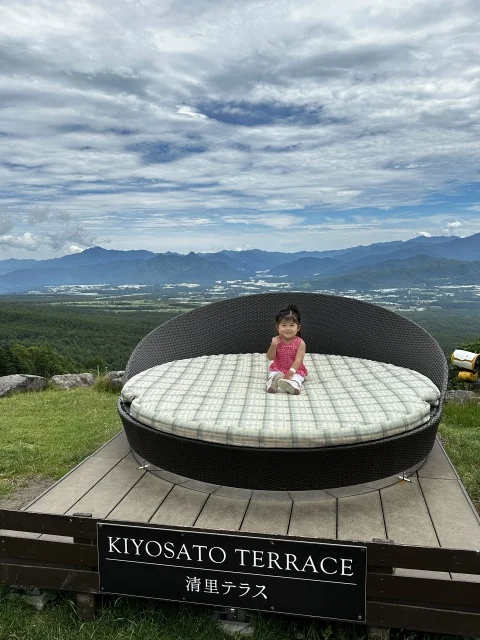 まさに絶景！時間によっては雲が下に位置して浮いてるかのような気分に。