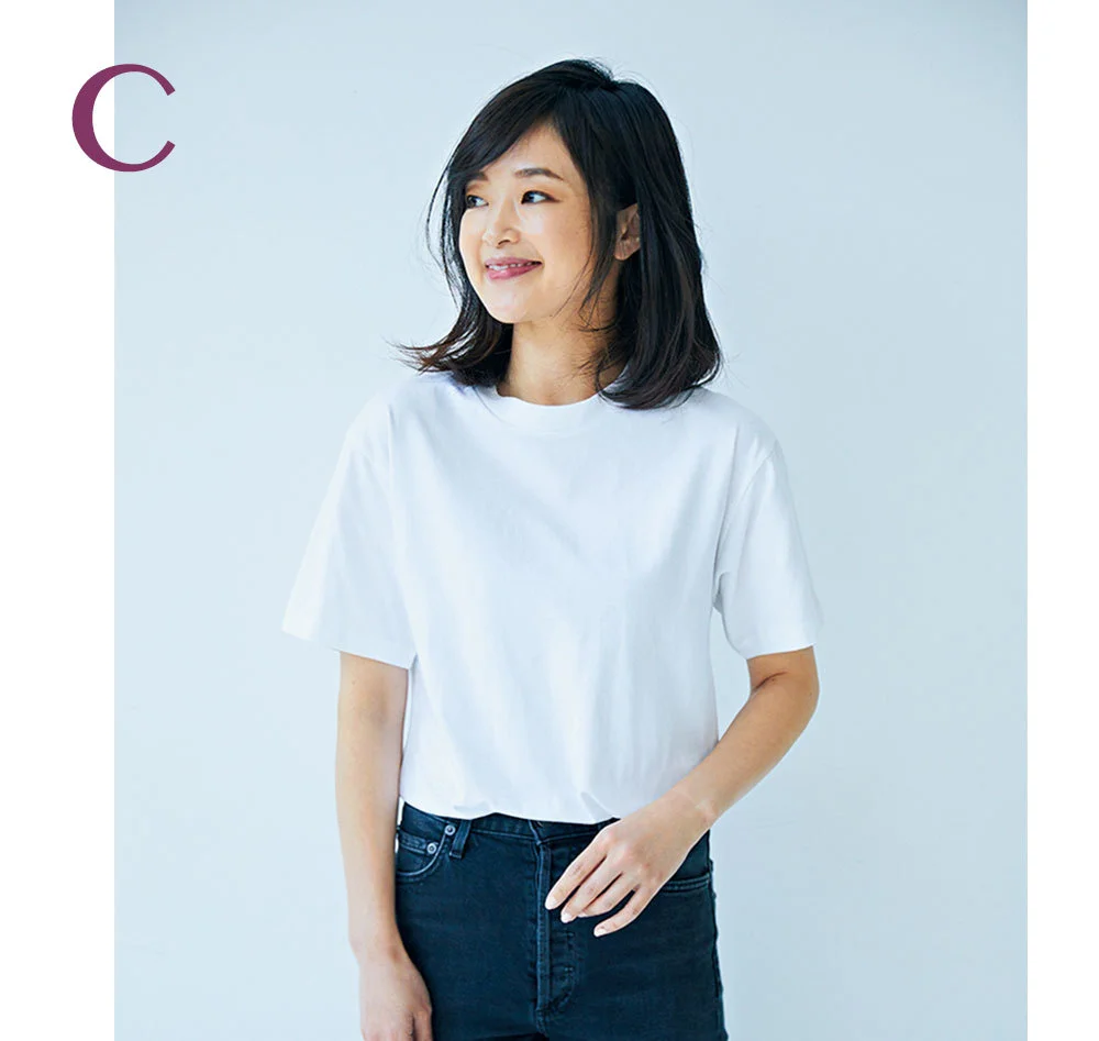 二の腕が気になる色白スタイリスト吉村友希さんが選ぶ4つのTシャツ_1_6