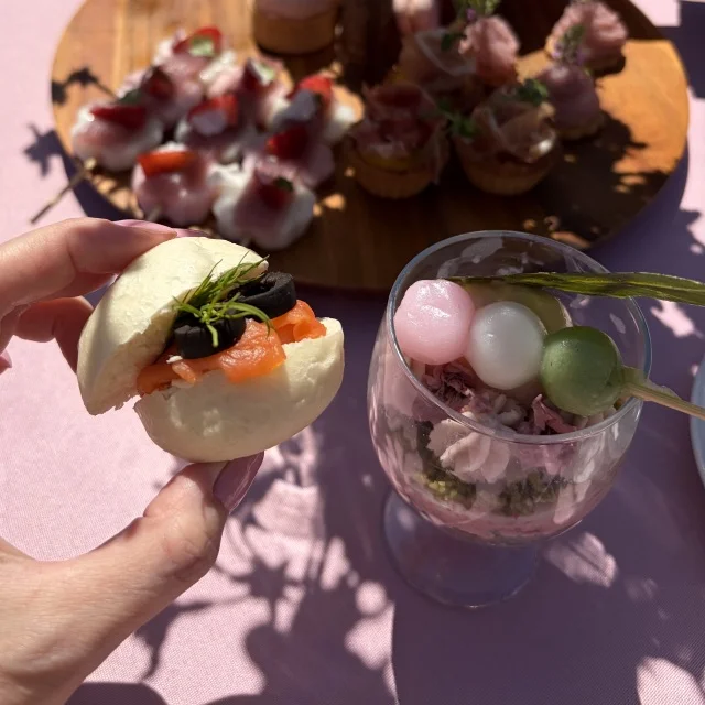 花咲くカーペットを眺めながら楽しむ“お花見団子アフタヌーンティー”_1_9