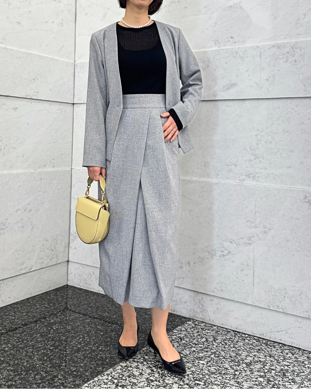 ツィード風セットアップスカートスタイル