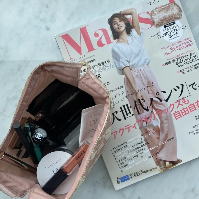 たっぷり入る‼️【Marisol5月号付録】MARIHAフェミニンポーチ_1_3