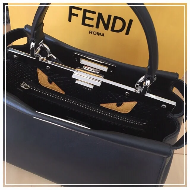 大人のはずしアイテムにバッチリ！FENDIのモンスター♡