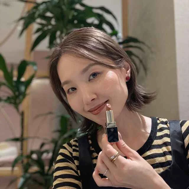 Beauty Tips:“品と洒落感”のちょうどいいリップ_1_3