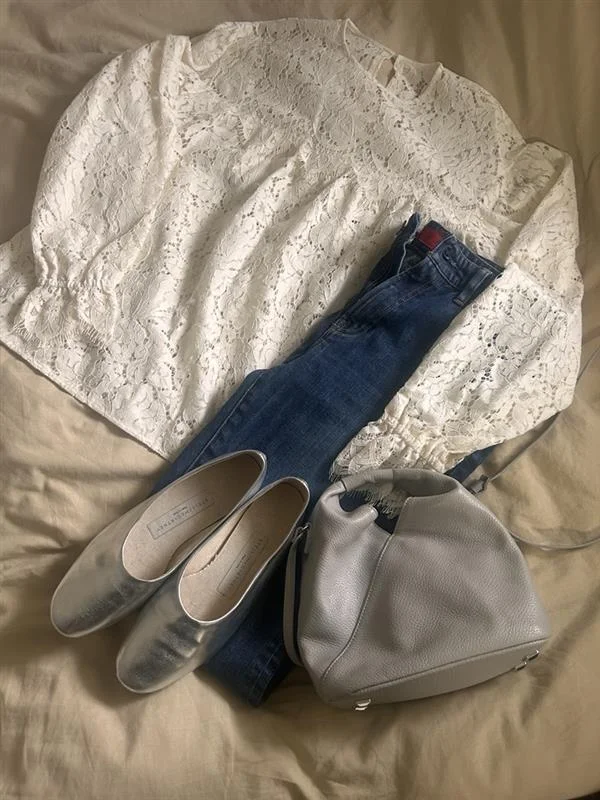 加藤かすみさん×Ｍ７daysのレースブラウス